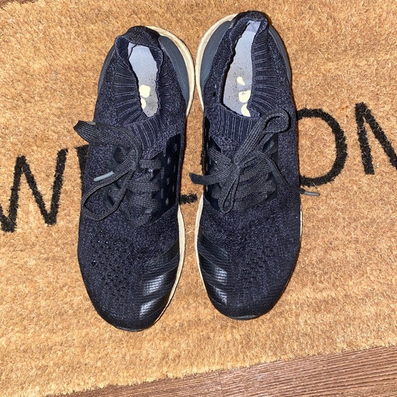 Black Adidas Ultraboost Uncaged sz 7.5 Men - Picture 4 of 9